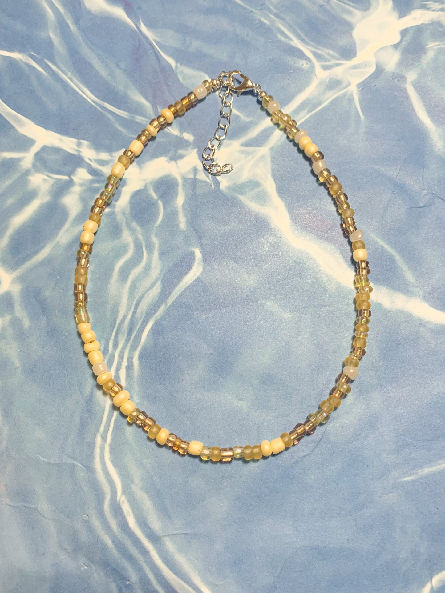 Falling in love Choker