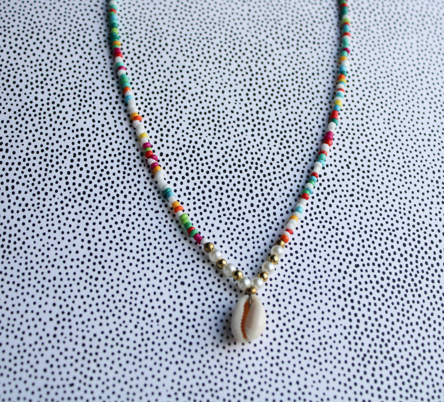 Rainbow Bead seashell Necklace